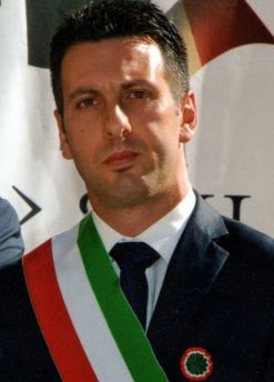 Gianfranco d'isabella sindaco di carunchio