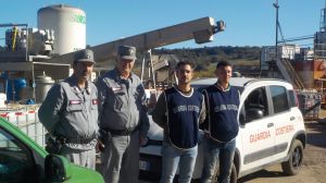 Blitz guardia costiera e forestale