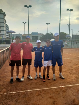 Tennisti