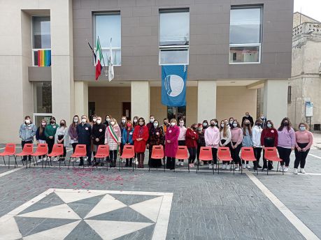 San Salvo mattioli contro la violenza sulle donne