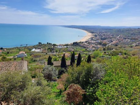 Belvedere mare vasto