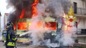 Autobus fiamme