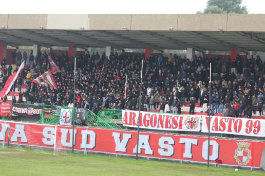 Tifosi pro vasto
