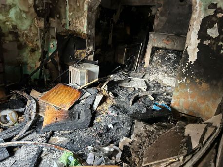 Abitazione in fiamme