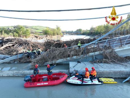Sommozzatori SAF Vigili del Fuoco