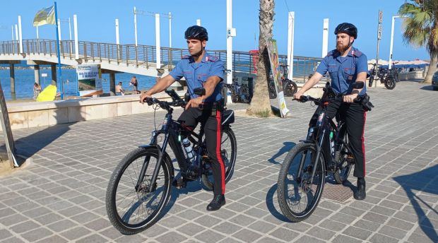 Carabinieri in bicicletta